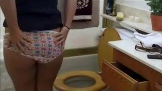 Blonde chick pooping, ScatKings.com Scat Porn 14 ScatKings.com Scat Porn