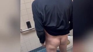 Daddy Taking a Dump, ScatKings.com Scat Porn 4 ScatKings.com Scat Porn