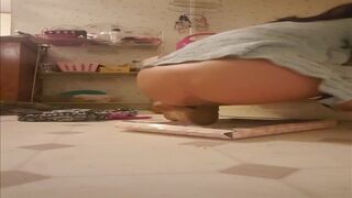 Defecating in a pizza box, ScatKings.com Scat Porn 2 ScatKings.com Scat Porn