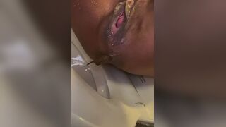 Ebony Girl Quick Shit, ScatKings.com Scat Porn 4 ScatKings.com Scat Porn