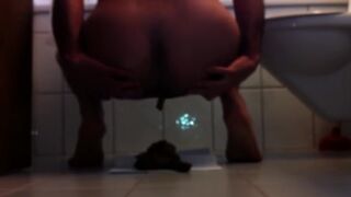 Making a pile, ScatKings.com Scat Porn 2 ScatKings.com Scat Porn