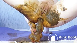 The scat queen does it again, ScatKings.com Scat Porn 29 ScatKings.com Scat Porn
